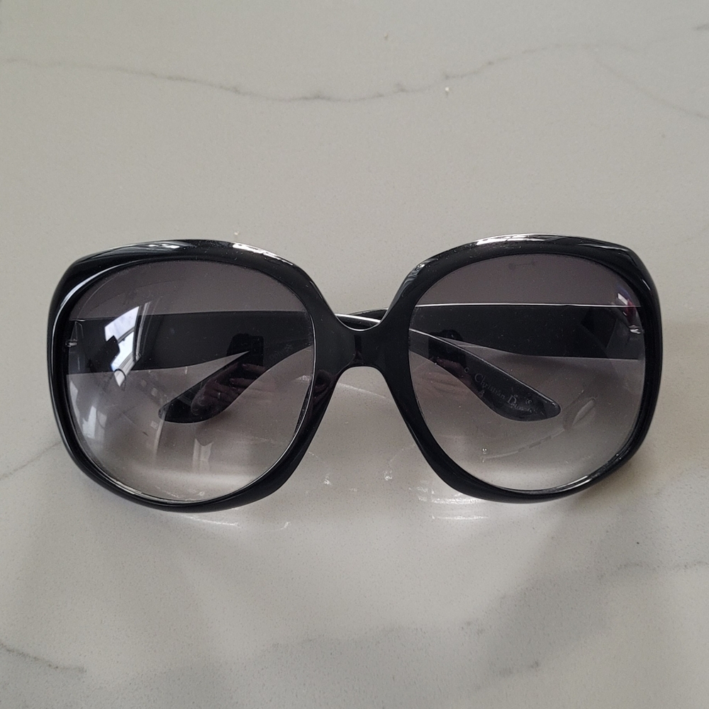 Dior large round sunglasses